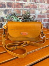 Load image into Gallery viewer, Fanny Pack